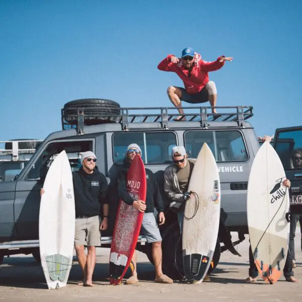 mojo surf byron bay surf camp arts factory australia 2