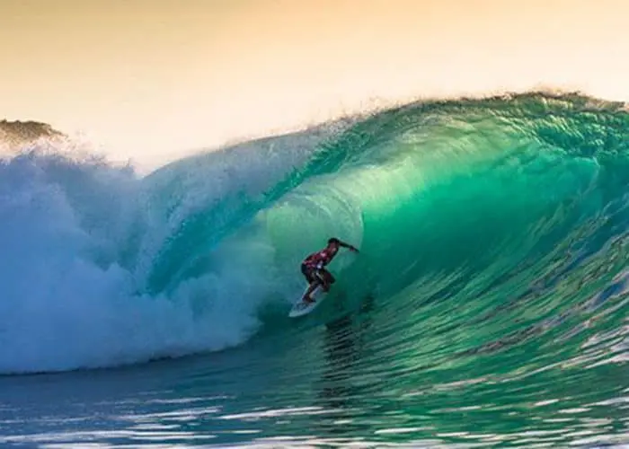 bali surf camp dreamsea uluwatu padang padang 8