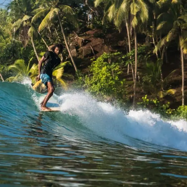 sri lanka surf camp ahangama resort surfing