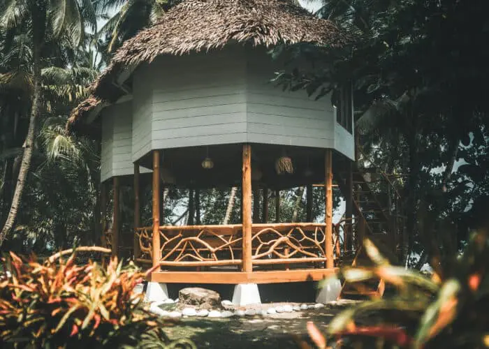 driftwood mentawai surf camp mentawais ments ebays beach bungalow 2