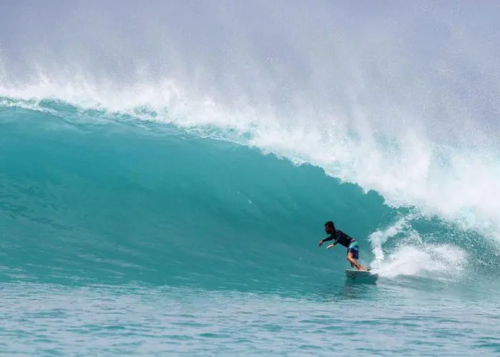 mentawai surf camp the shadow mentawai islands surfing indonesia