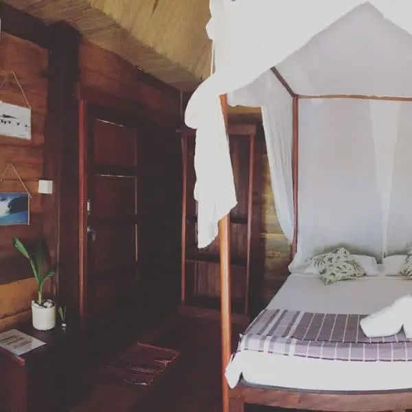 mentawai surf camp the shadow mentawai islands surfing indonesia