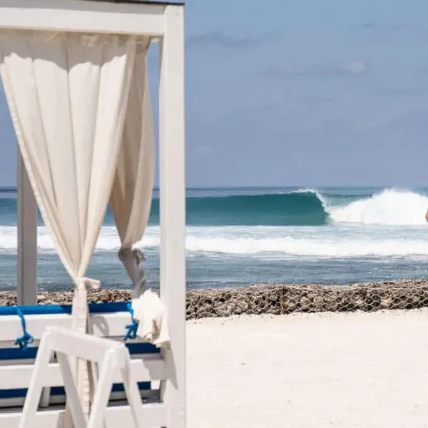 Holiday Inn Kandooma Surf Resort Maldives surfing 10