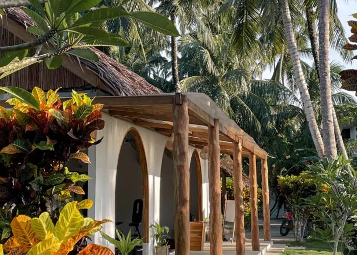 hts resort hollow trees resort mentawai islands lances right stoked surf adventure the ments