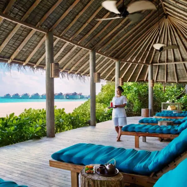 six senses laamu maldives surf resort yin yangs