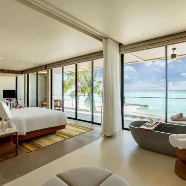 Kuda Villingili maldives surf resort sky haven