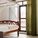 sri lanka surf camp luckys weligama surf camp learn to surf