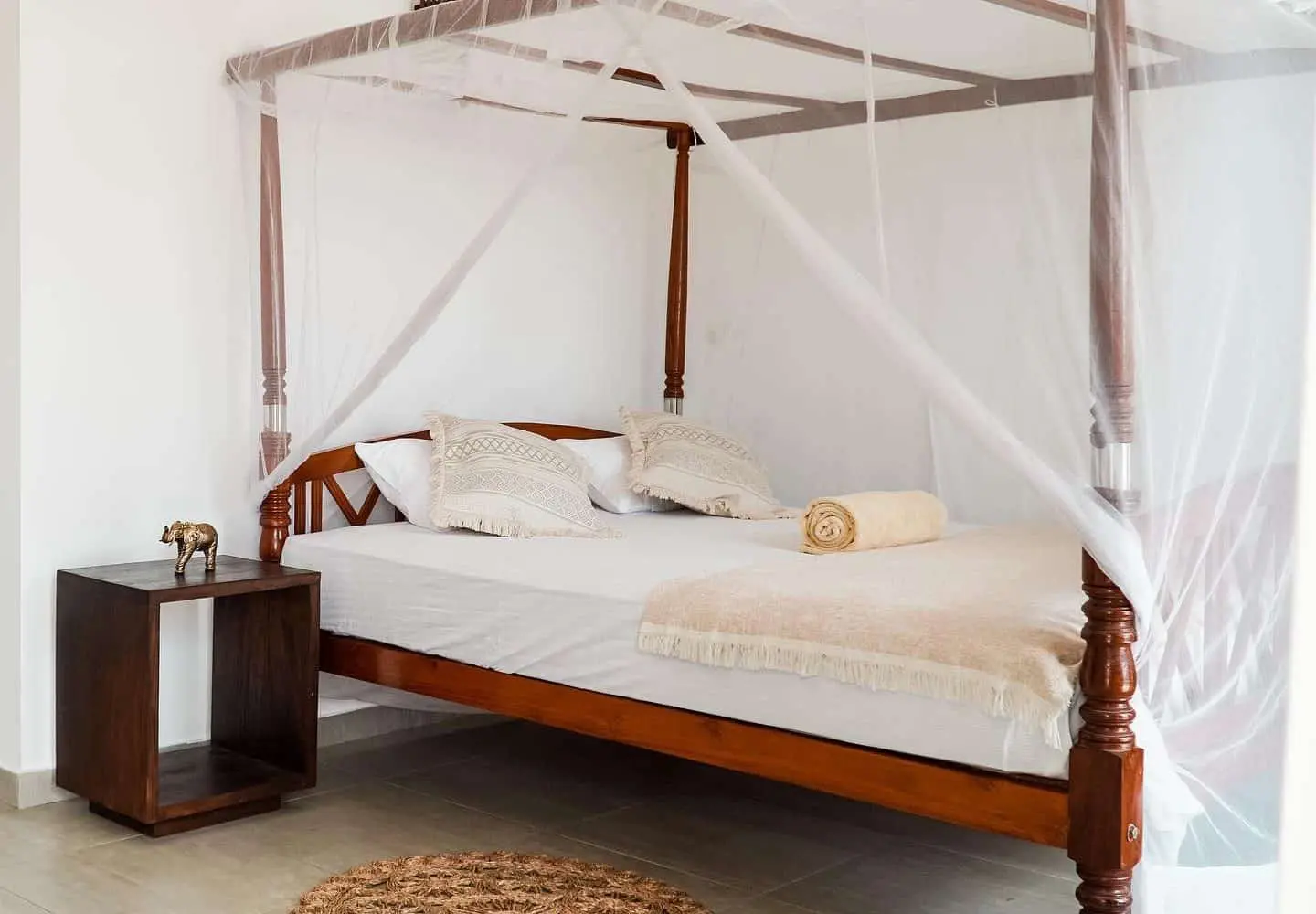 sri lanka surf camp luckys weligama surf camp learn to surf