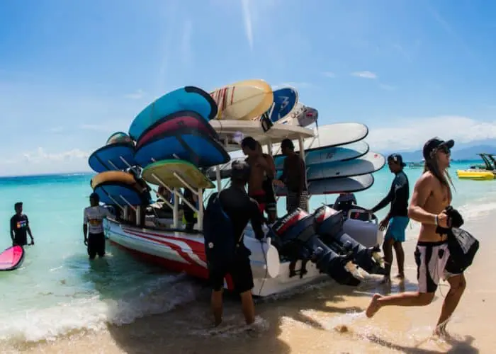 nusa lembongan surf trip surf camp mojo surf learn to surf bali indonesia