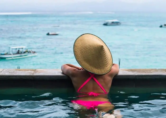 nusa lembongan surf trip surf camp mojo surf learn to surf bali indonesia