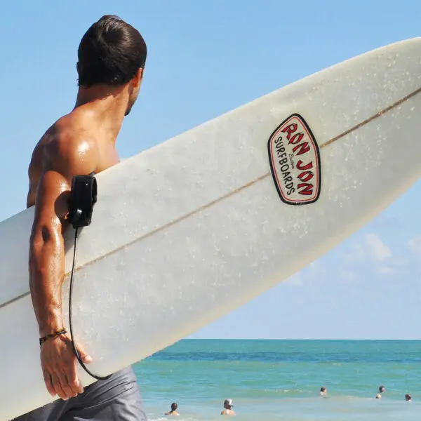 best surf camps australia has to offer stoked surf adventures surf camp australia spot x byron bay surf camp