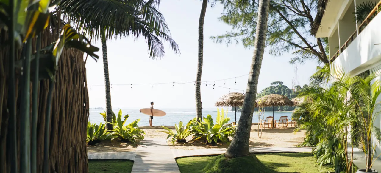 blue waves surf house sri lanka ahangama surf camp learn to surf boutique retreat