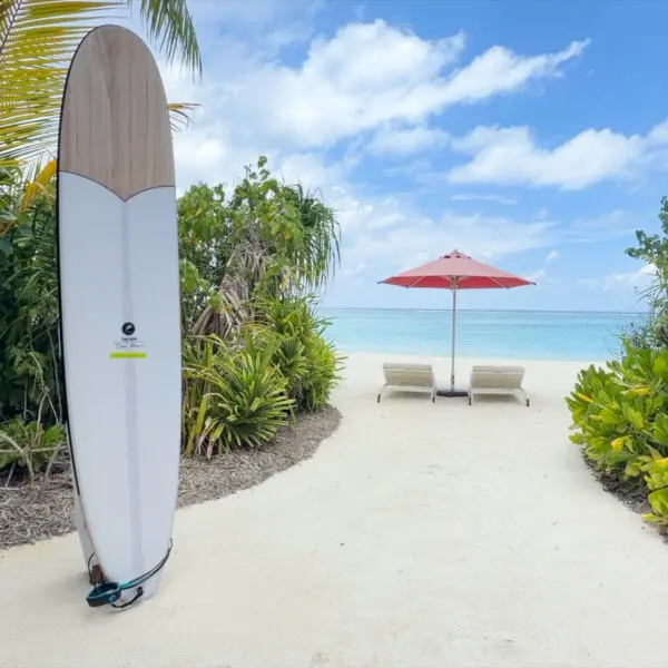 taylor jensen tj surf coaching retreat maldives niyama private islands stoked surf adventures-2