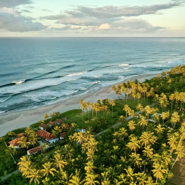 Mandiri Beach Club — All-Inclusive Surf Camp, Krui, South Sumatra
