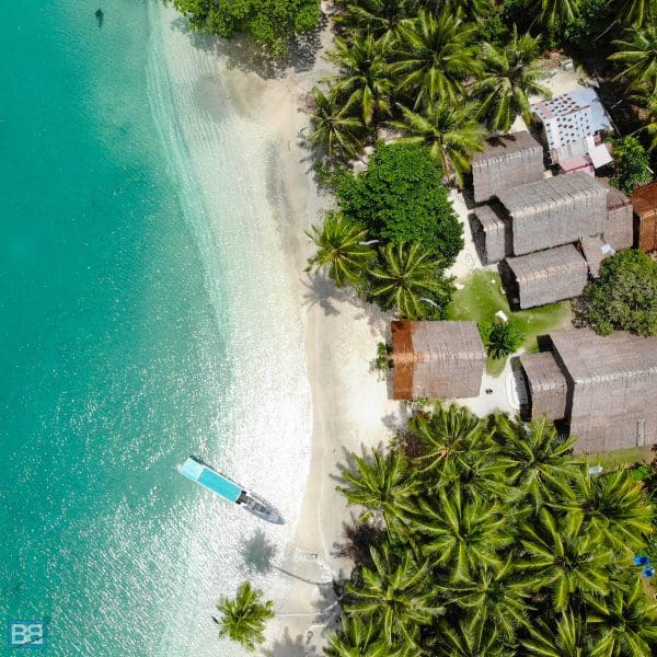 beng bengs surf camp mentawai islands surfing