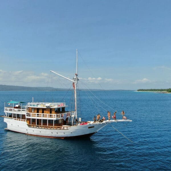 maki boat mentawai surf charter padang indonesia luxury private charter stoked surf adventures