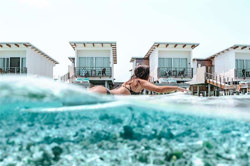 Holiday Inn Kandooma Surf Resort Maldives surfing 10