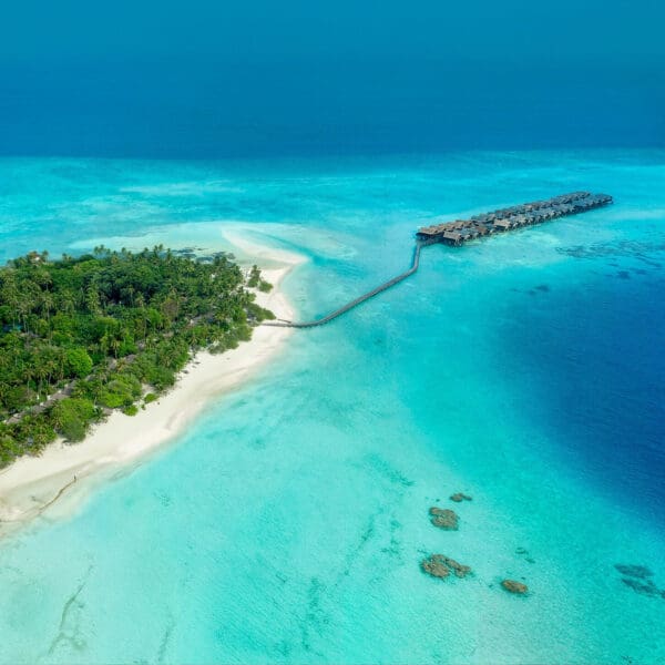 adaaran hudhuranfushi lohis maldives surf resort north male atoll stoked surf adventures luxury surf trip