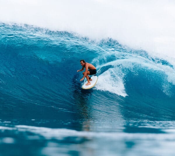 surfing hts mentawai surf resort lances right hollow trees resort mentawai islands