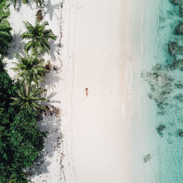 surfing hts mentawai surf resort lances right hollow trees resort mentawai islands