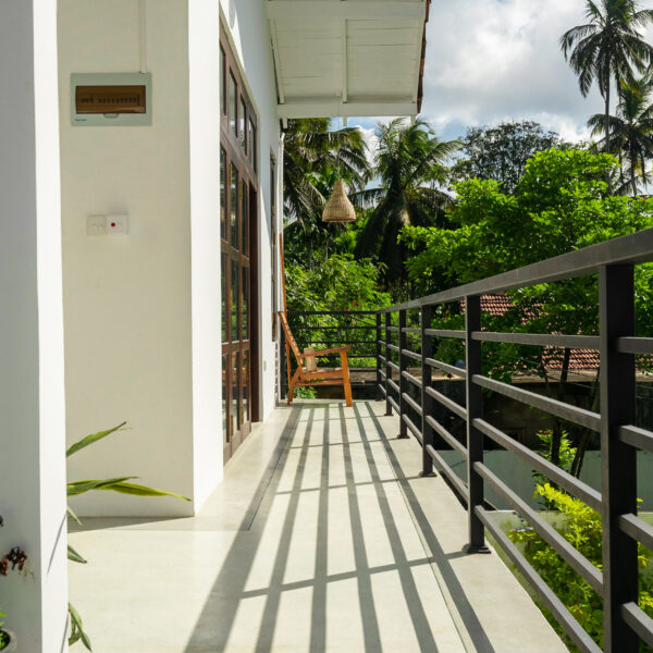 marshmellow surf camp sri lanka ahangama deluxe room balcony 4