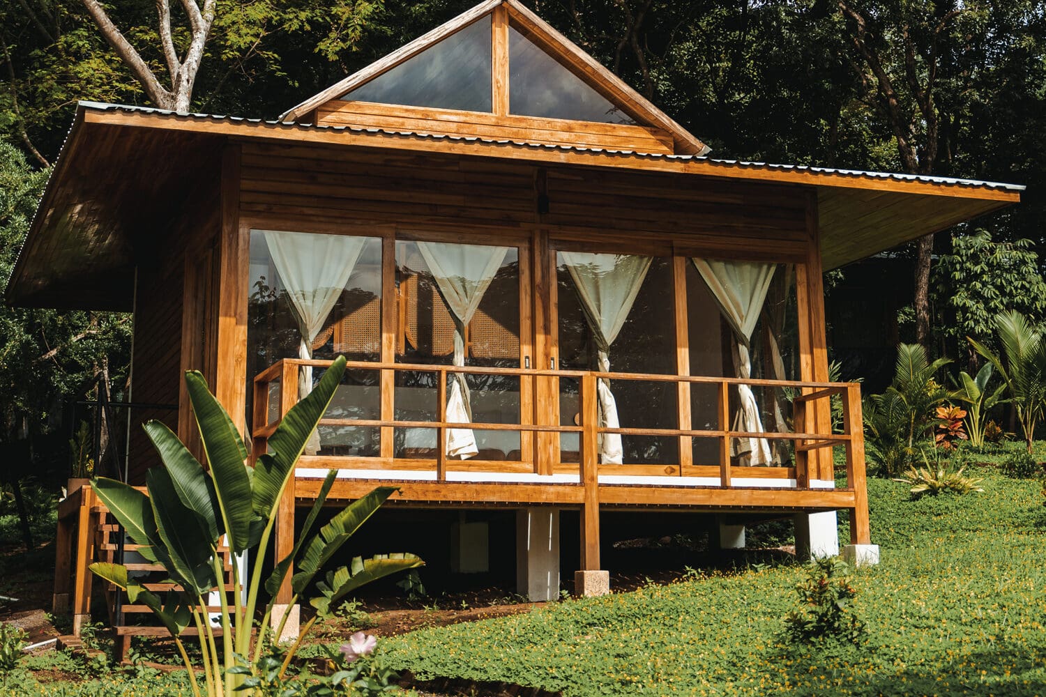 mellow resort nicaragua surf trip resort boutique stoked surf adventures
