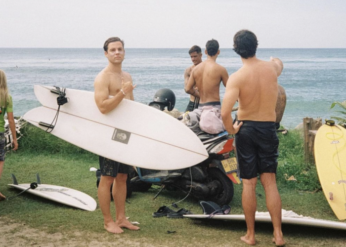 blue waves surf house ahangama sri lanka kale brock stoked surf adventures