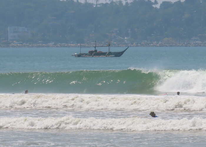 intermediate advanced coaching sri lanka surf coach instructor