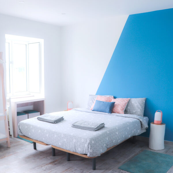 mojo surf peniche surf camp portugal stoked surf adventures wot surf hostel