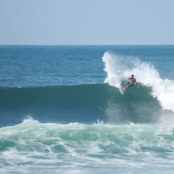 laola el salvador surf camp package learn to surf longboarding wsl tour stoked surf adventures