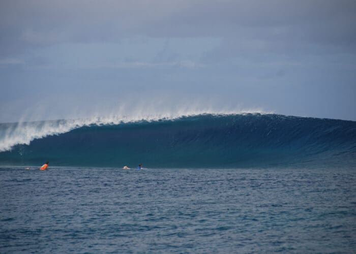 fiji surf resort fiji surf trip waidroka bay resort stoked surf adventures
