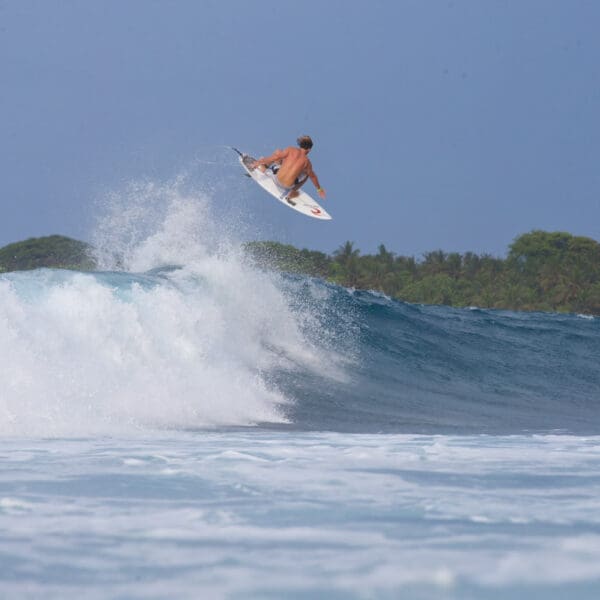 matt wilkinson luxury maldives surf coaching retreat weekend at wilkos wilko ayada resort stoked surf adventures-2